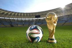 科维托娃连续二十场比赛得分超过惊险取胜，TES挑战极限！